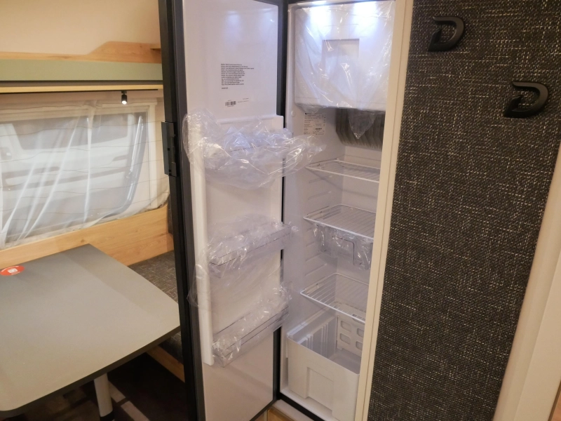 Dethleffs Camper 460 EL GRATIS MOVER en AIRCO  foto: 9