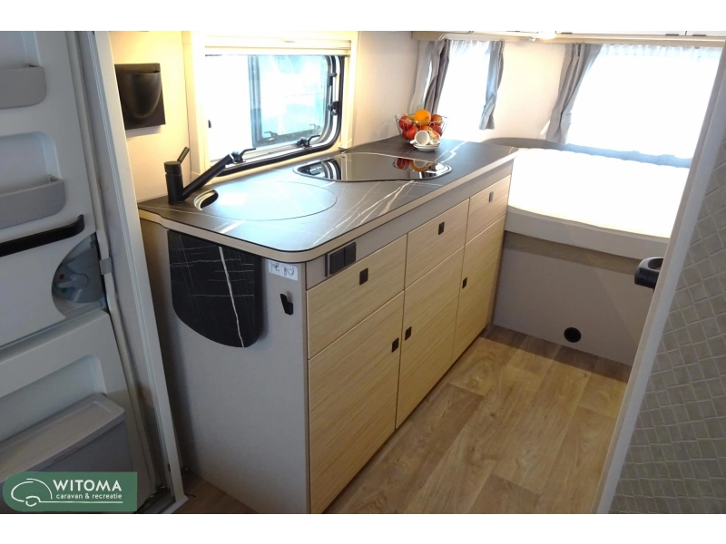 Eriba Touring 630 sale € 5.455,- voordeel  foto: 7