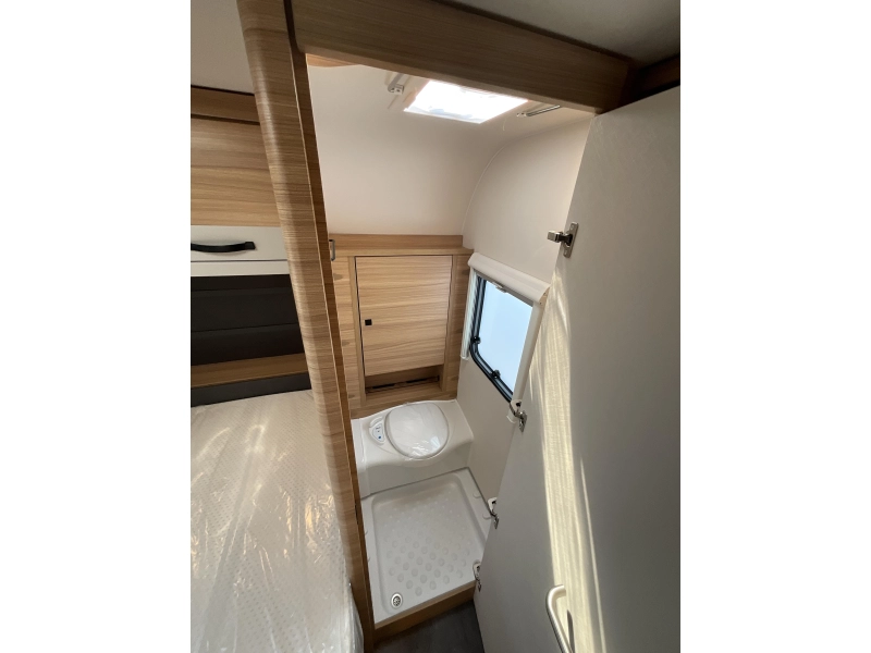 Dethleffs Summer Edition 560 FMK PRIMEUR-STAPELBED  foto: 8