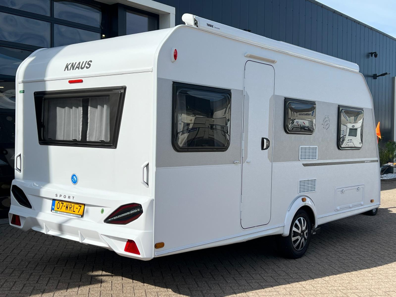 Knaus Sport 460 EU mover, luifel, fietsenrek  foto: 4