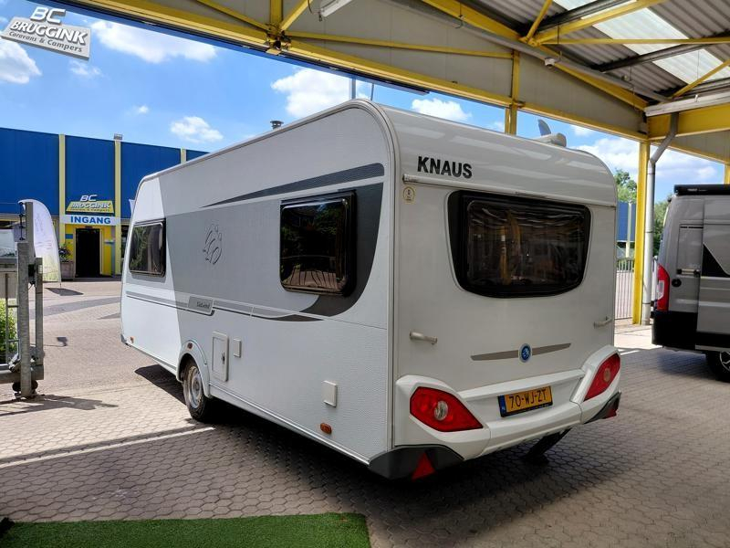 Knaus Sudwind 500 EU - ENKELE BEDDEN - RONDZIT 