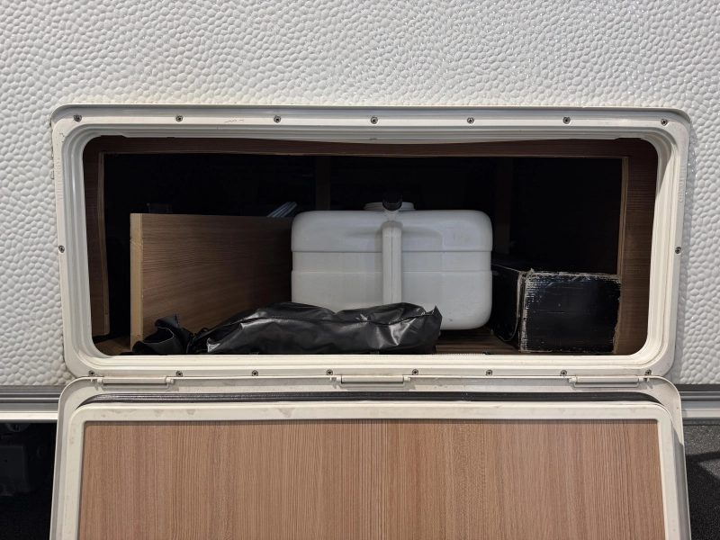 Adria Aviva 370 CP Mover | Stapelbed | Fiets  foto: 9