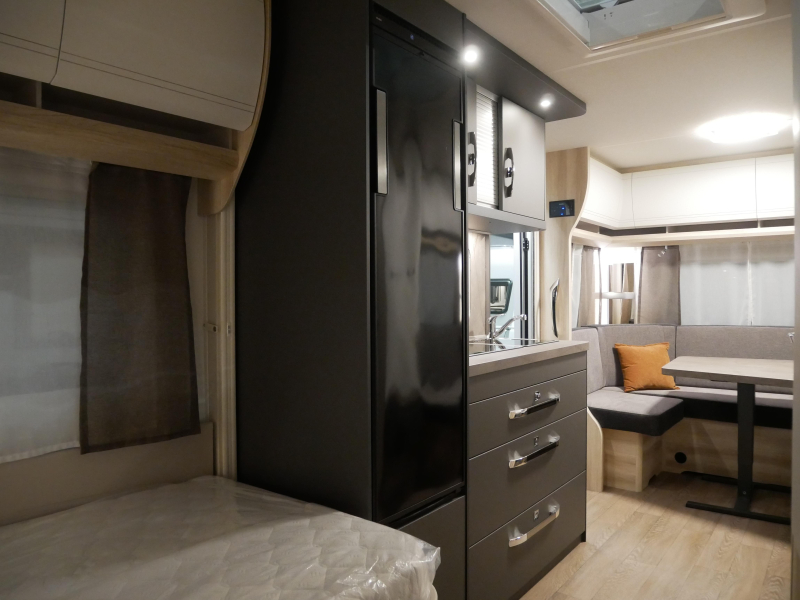 Hobby De Luxe 495 UL NU BIJ VAN EIJK CARAVANS!  foto: 9