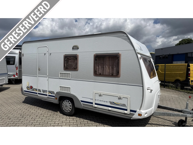 Dethleffs Camper 440 DB treinzit vast bed toilet 