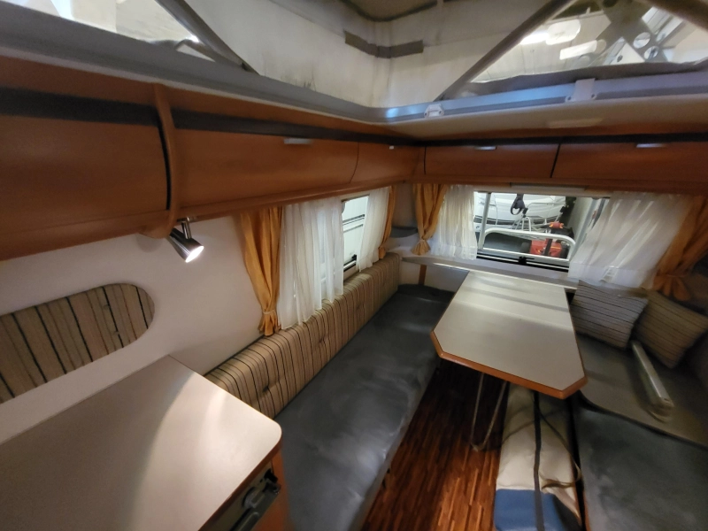 Eriba Touring Triton 420 GT netjes en compleet  foto: 6