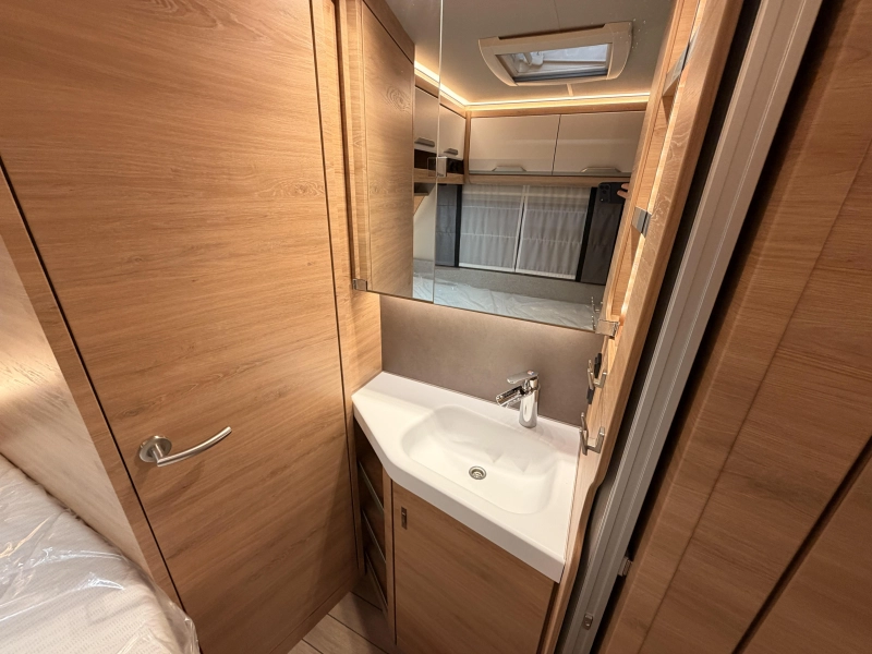 Knaus Sudwind Black Selection 500 FU +vloerverwarming+EvoPore  foto: 11