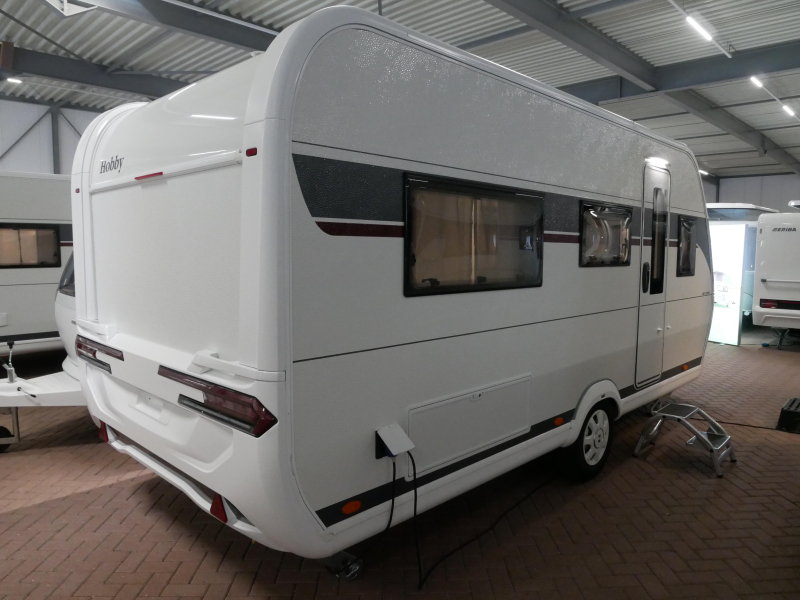 Hobby De Luxe 460 LU model 2027 
