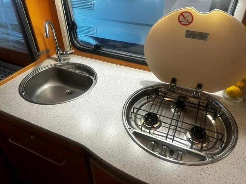 Eriba Living Pulse 440 mover, luifel  foto: 4
