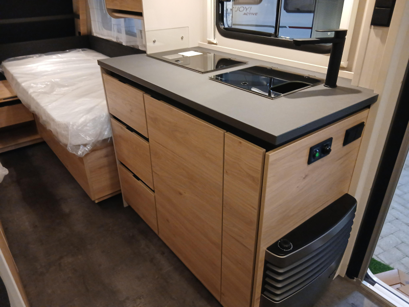 Dethleffs Camper 460 EL  foto: 5