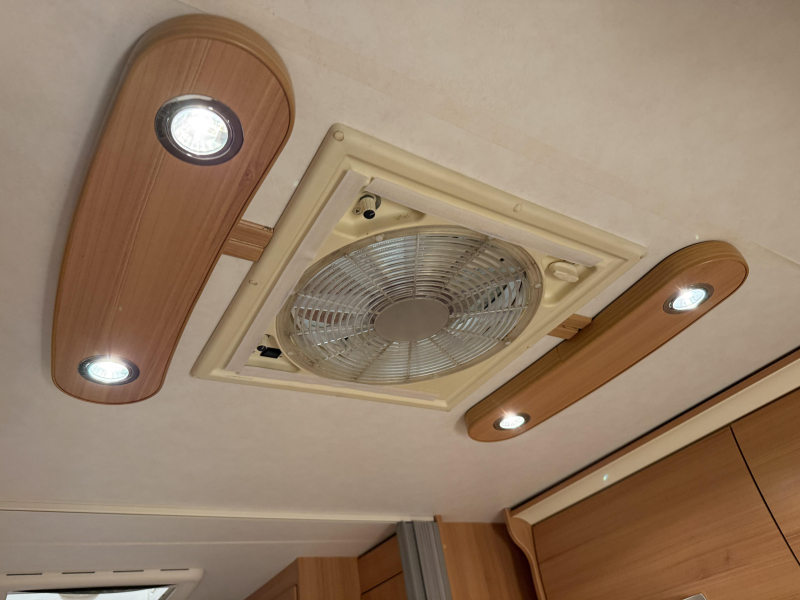 TEC Weltbummler 500 TE 2 BEDDEN MOVER DAKLUIFEL  foto: 18