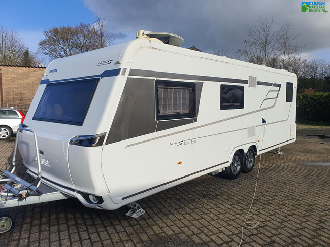 Eriba Nova S 690