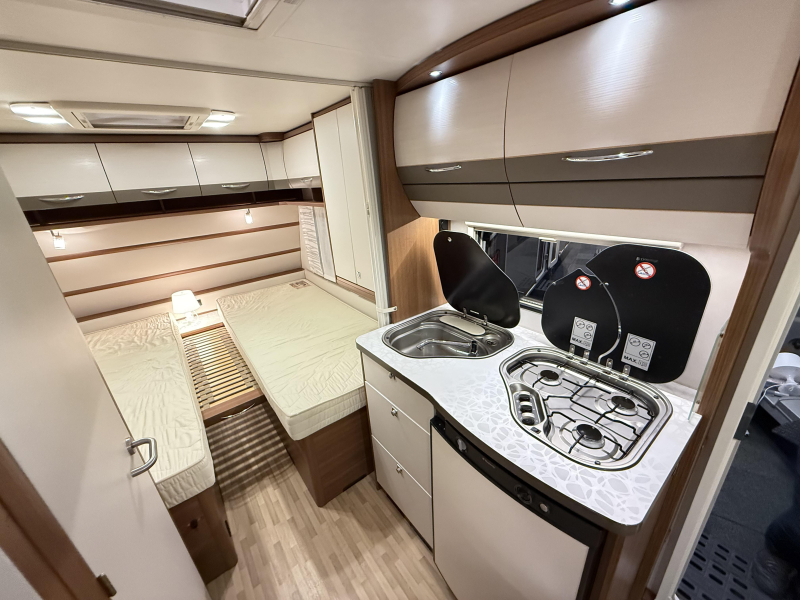TEC Weltbummler 500 TE 2 BEDDEN MOVER DAKLUIFEL  foto: 23