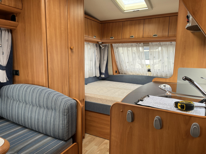 Hobby De luxe Easy 400 SF - Bankairco - Voortent -  foto: 4