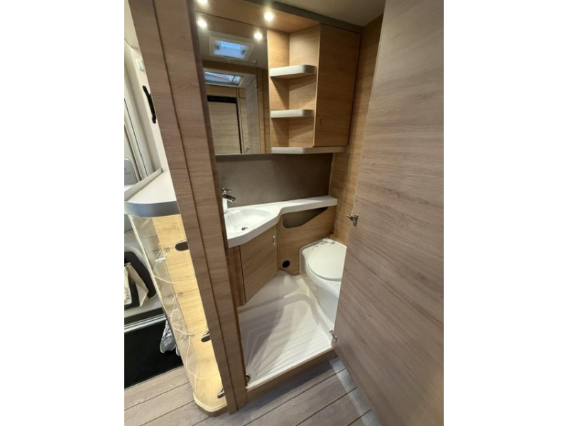 Knaus Sudwind 60 Years 540 UE Incl. Mover en Luifel  foto: 21