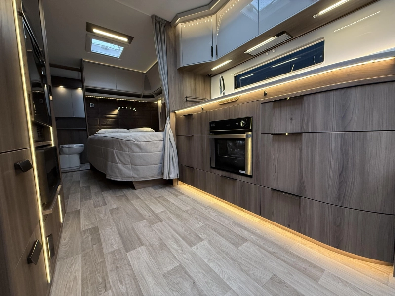 Kabe Imperial 740 TDL Model 2026 - E5 indeling  foto: 8