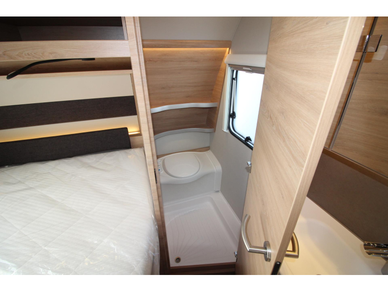 Knaus Sudwind Black Selection 450 FU Modeljaar 2027  foto: 20