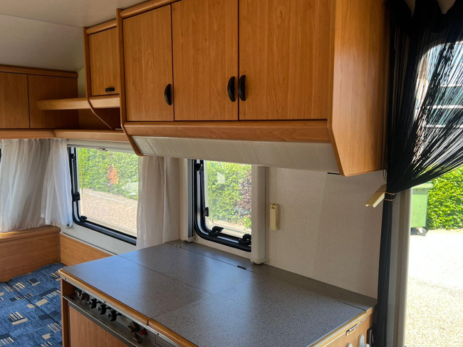 Knaus Sudwind 470 | Fietsenrek | Dinette | Luifel | Kachel foto: 13