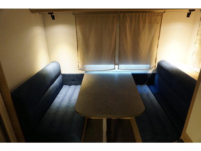 Caravelair Alba 462 max gewicht 1050/1300 kg  foto: 8