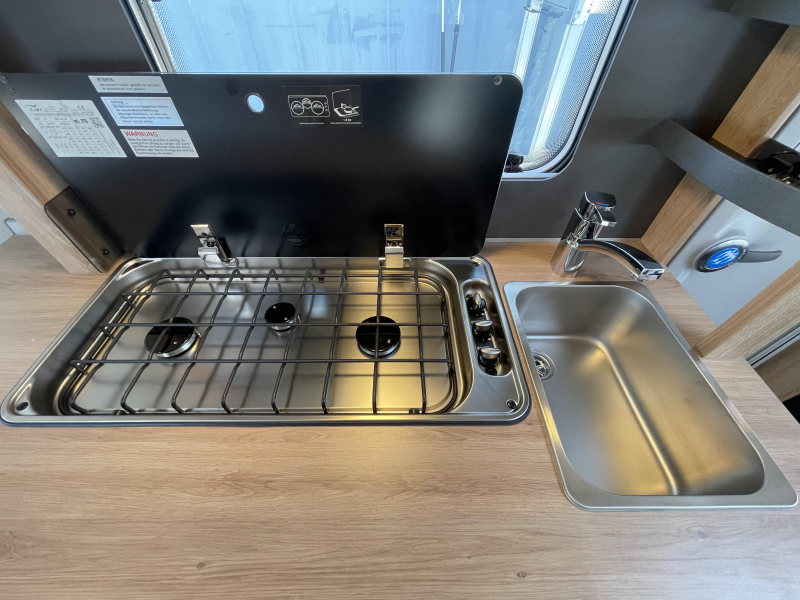 Knaus Sport 460 EU Enkele bedden  foto: 13