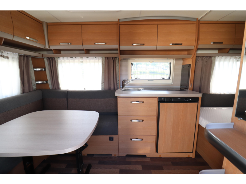 Knaus Sport 450 FU Voortent/ Fietsendrager  foto: 9