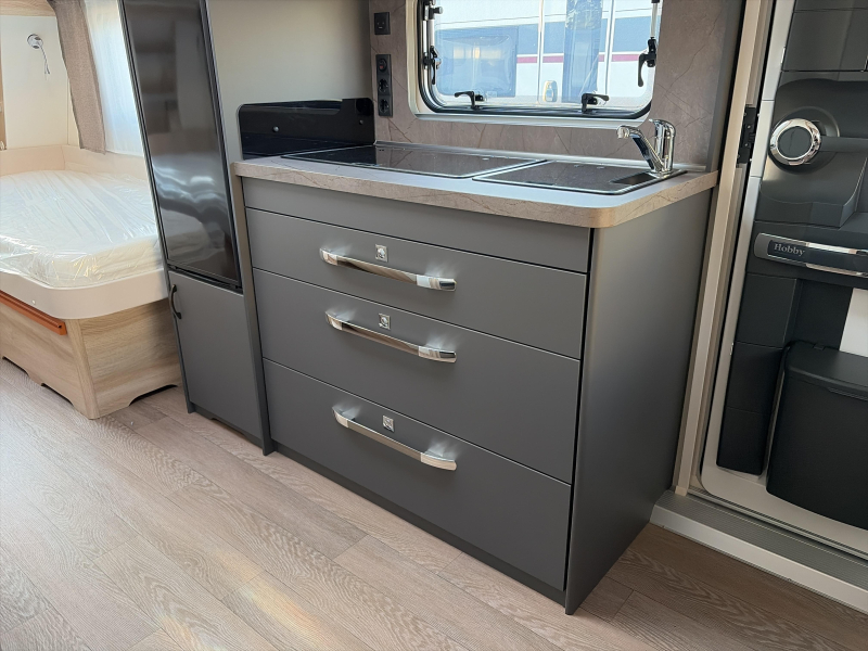 Hobby De Luxe 495 UL Model 2027  foto: 5