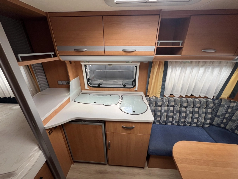 Knaus Sport Premium Line 450 FU Isabella Voortent Mover 