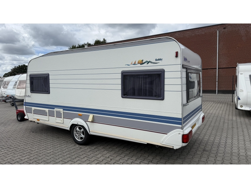 Hobby Excellent 470 UF dwars bed rondzit toilet  foto: 12