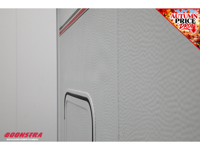 Bürstner Premio Life 490 TK Pack 2 Vloerverwarming Stapelbed Treinzit foto: 8