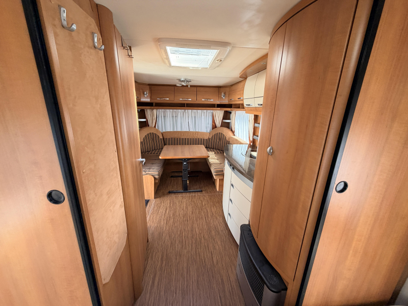 Hobby Excellent 540 UL Enkele bedden, Mover Tent  foto: 9