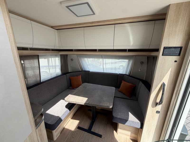 Hobby De Luxe 460 LU MODEL 2027  foto: 6