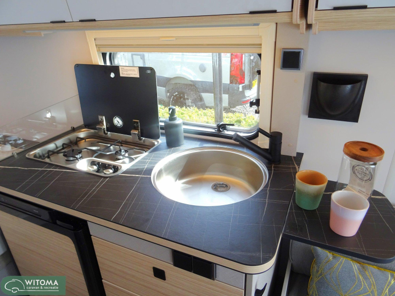 Eriba Touring 310 Nu met gratis mover  foto: 13