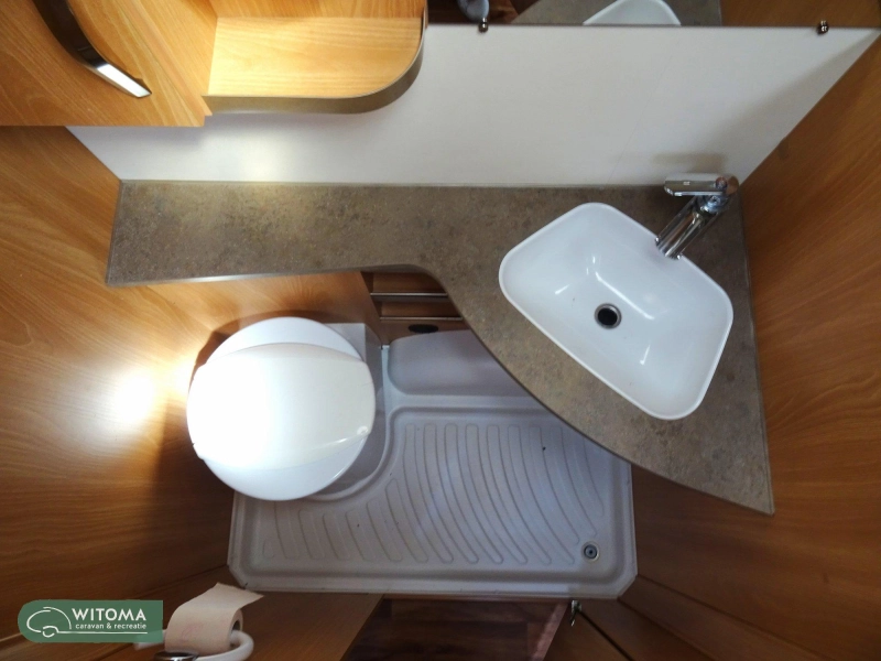 Knaus Sudwind Silver Selection 460 EU SALE mooi compleet  foto: 17
