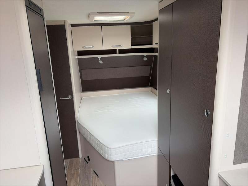 Dethleffs C'Go 495 FR Mover/Voortent 