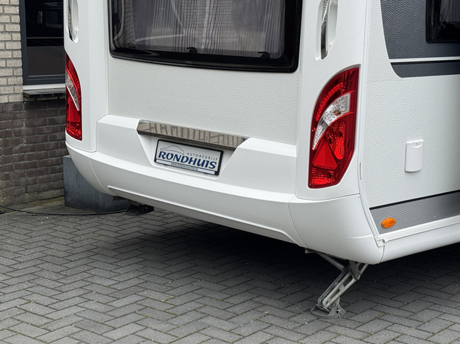 Hobby Excellent 495 UL met enkele bedden **Mover/Fietsendrager/Luifeltent/1e eigenaar/Zeer nette caravan** foto: 12