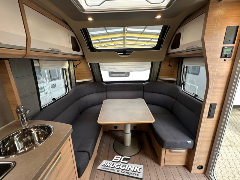 Knaus Sudwind Black Selection 500 UF  foto: 2