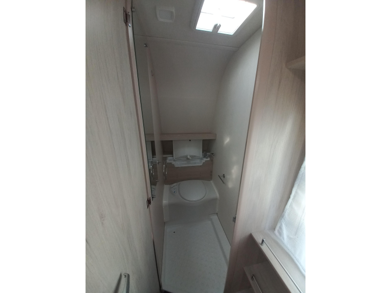 Caravelair Antares Style 410 mover-voortent  foto: 11