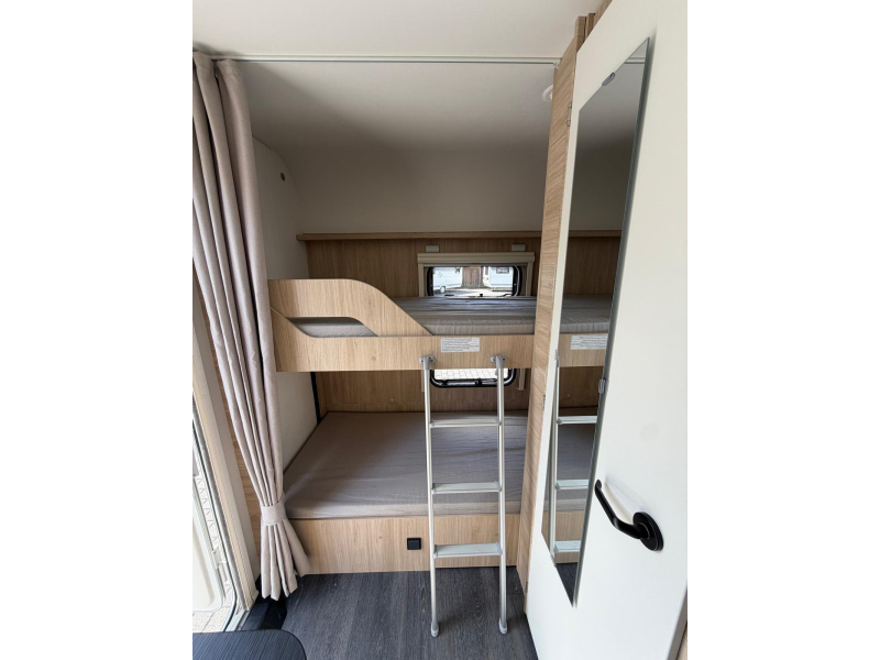 Caravelair Alba Family 466 In NIEUWSTAAT!  foto: 9