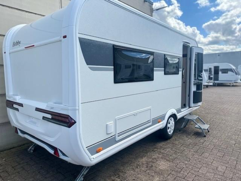 Hobby De Luxe 460 LU  foto: 2