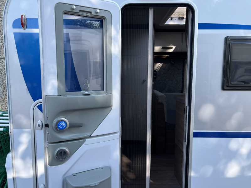 Knaus Sport Silver Selection 540 FDK stapelbed , 5 persoons  foto: 14