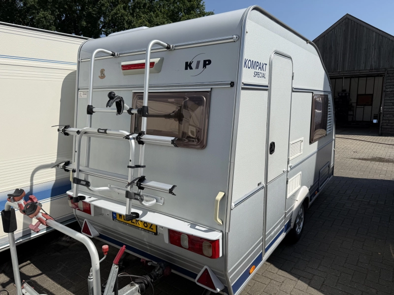 Kip Kompakt 37 EKV LANGSLAPER VOORTENT TOP 