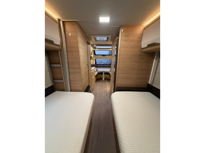 Knaus Sudwind 60 Years 540 UE Incl. Mover en Luifel  foto: 19