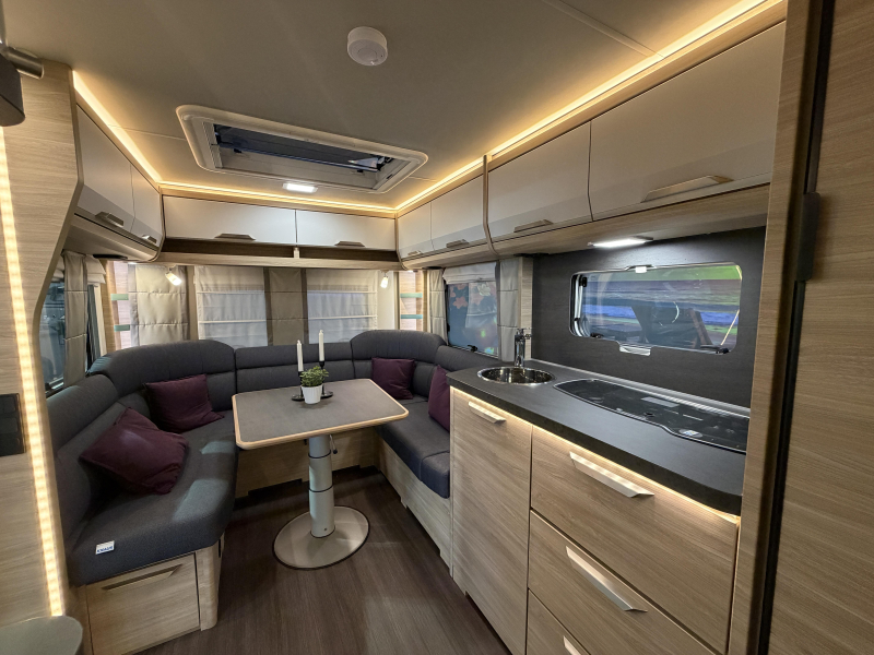 Knaus Sudwind 60 Years 500 FU Mover-Cassetteluifel  foto: 11