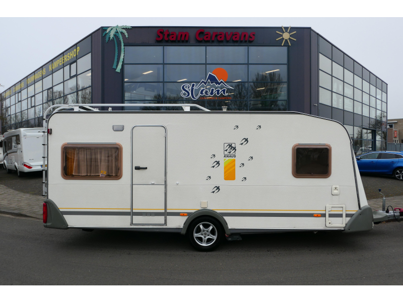 Knaus Sudwind 500 TUF mover en voortent  foto: 1
