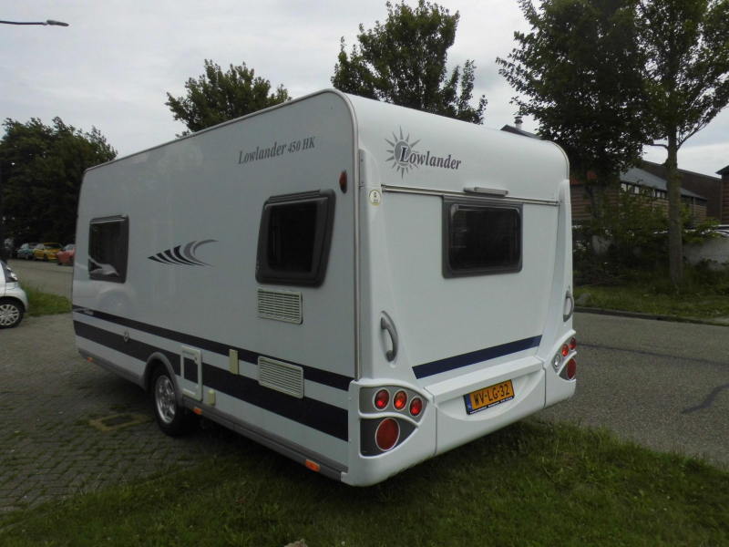 Dethleffs Lowlander 450 HK Mover, voortent.  foto: 1