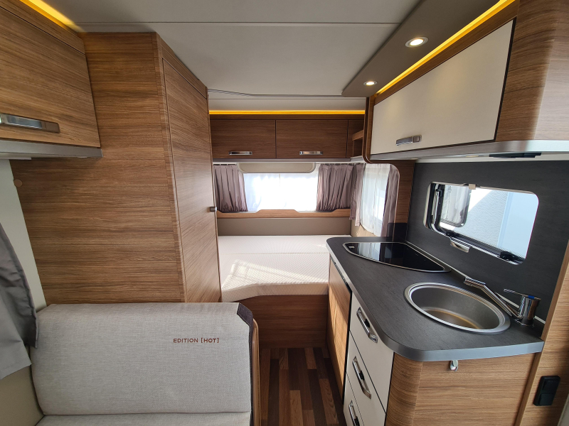 Weinsberg CaraOne 390 QD  foto: 10