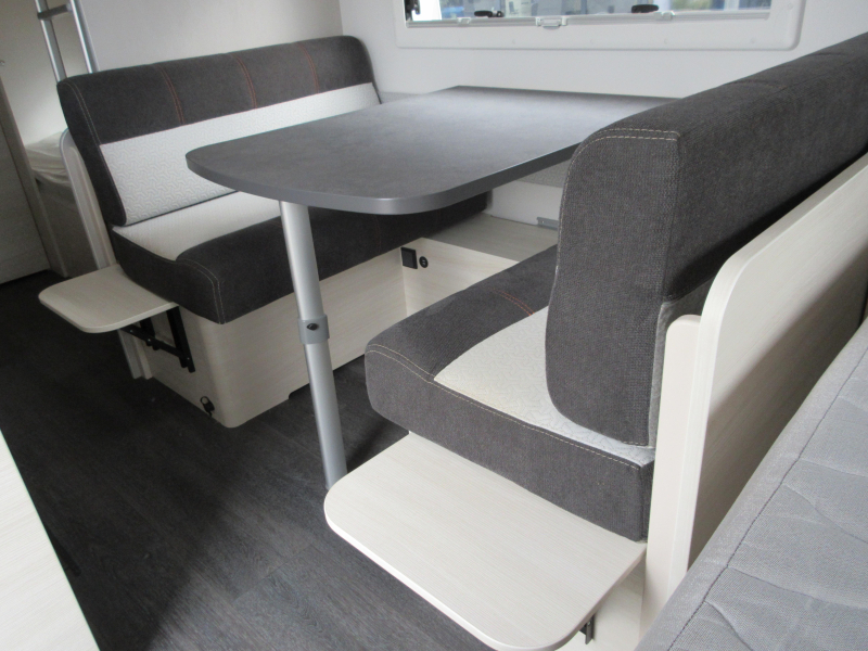 Caravelair Artica 496 MOVER AIRCO LUIFEL  foto: 2