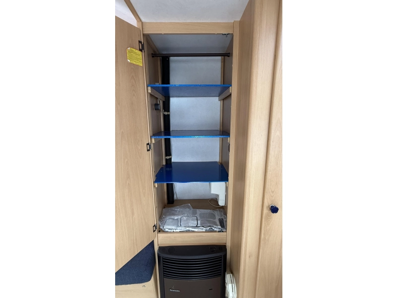 TEC Tour Rubin 450 K standaard zit bed toilet  foto: 4