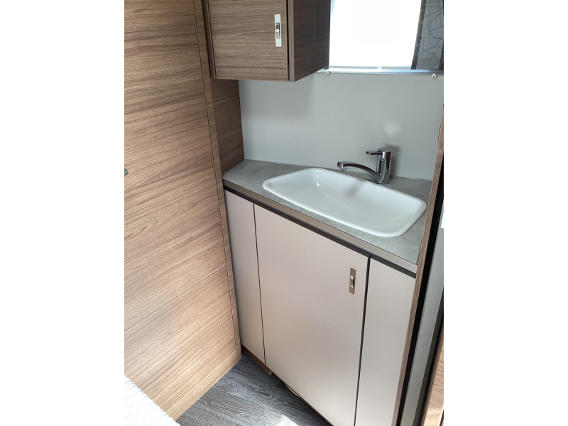 Knaus Sport E-Power Selection 450 FU mover/airco/omnistor  foto: 5