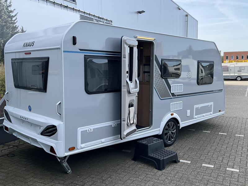 Knaus Sport Platinum 500 EU ENKELE BEDDEN-VLOERVERW 