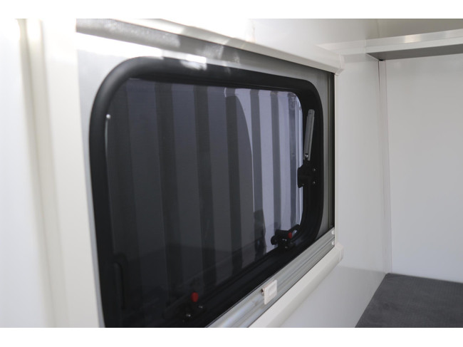 Oehoe Nature Oehoe Nature | direct leverbaar| minicaravan| dakdragers| 2 personen| foto: 9